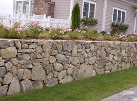 Будівництво підпірних стін з каменю